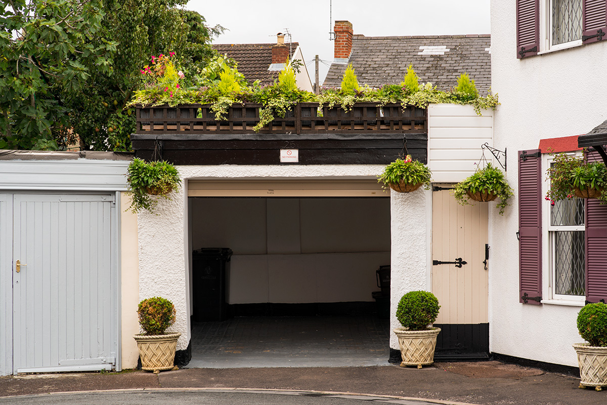 Garage, Hethersett Road, Gloucester